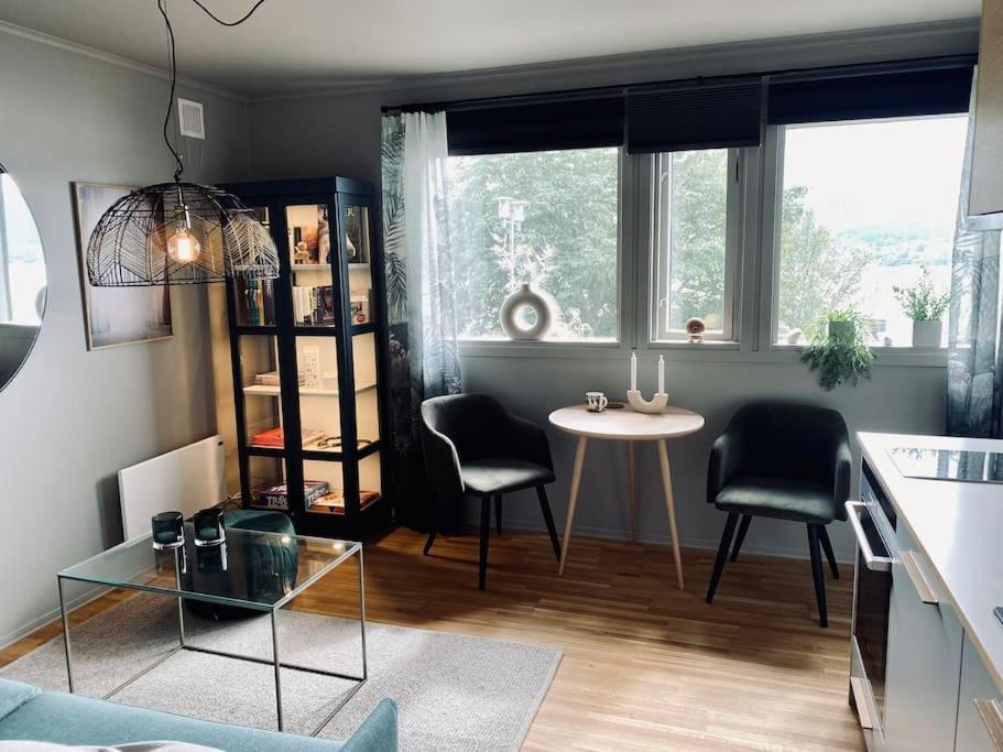 Leilighet I Hjertet Av Sunnmore! Sykkylven Extérieur photo