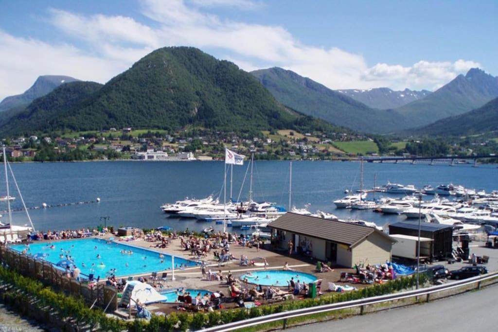 Leilighet I Hjertet Av Sunnmore! Sykkylven Extérieur photo